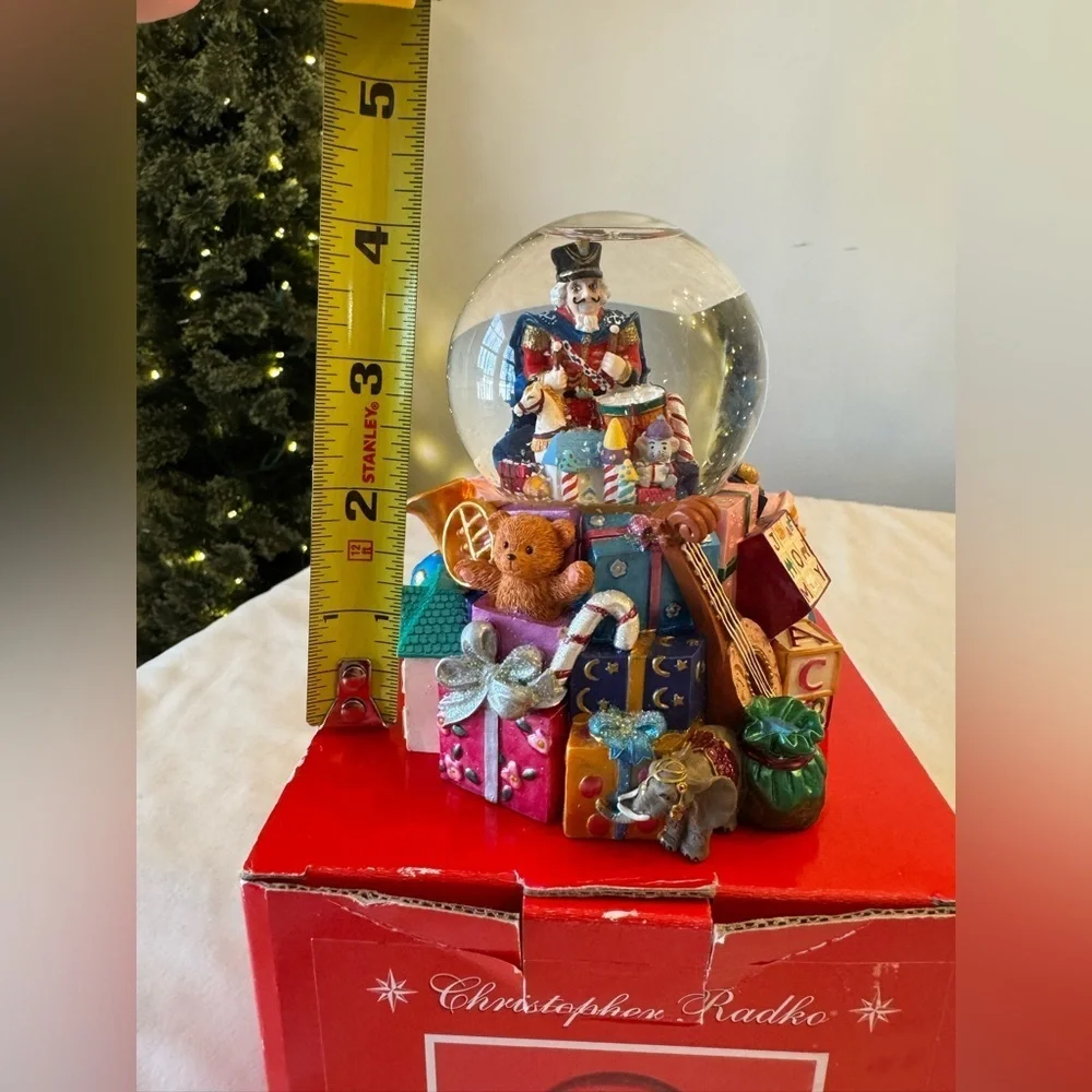 EUC! Christopher Radko Festive Regal Regiment Mini Globe